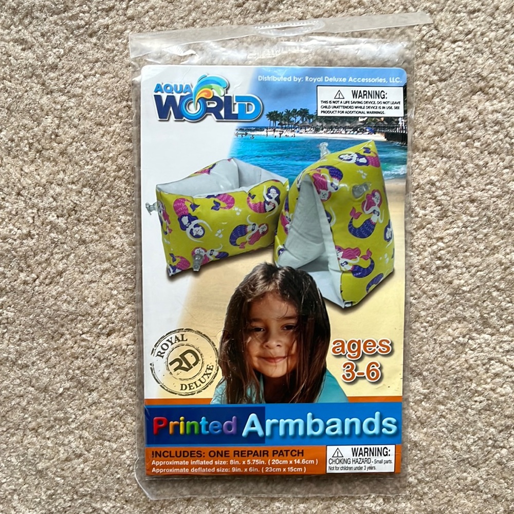 NWT Inflatable arm bands, mermaid theme
